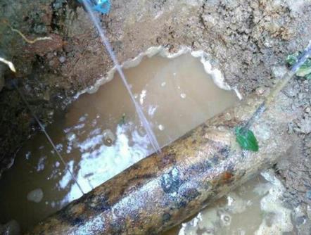 让胡路楼顶漏水维修公司分享下漏水检测的原理